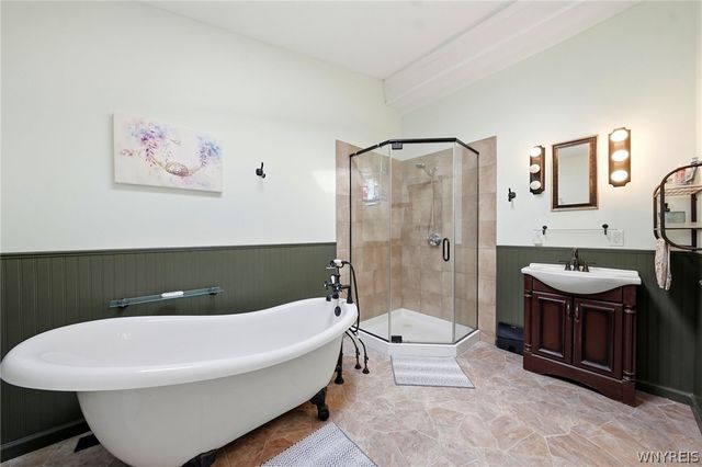 66 Ardmore Place, Buffalo, NY 14213