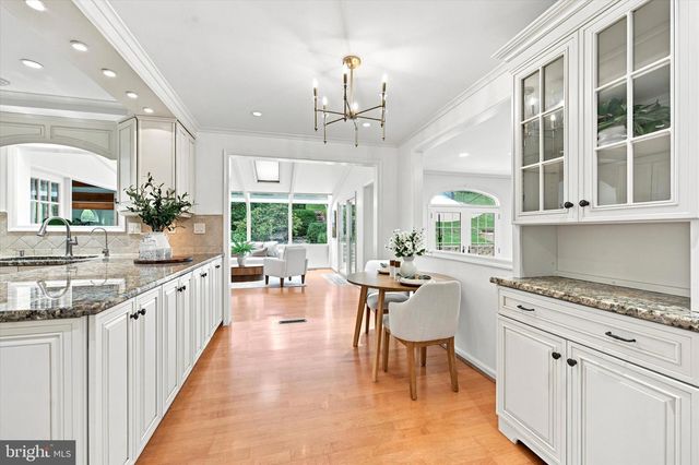 637 HEATHER LN, Bryn Mawr, PA 19010