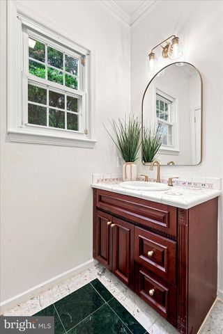 637 HEATHER LN, Bryn Mawr, PA 19010