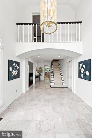 637 HEATHER LN, Bryn Mawr, PA 19010