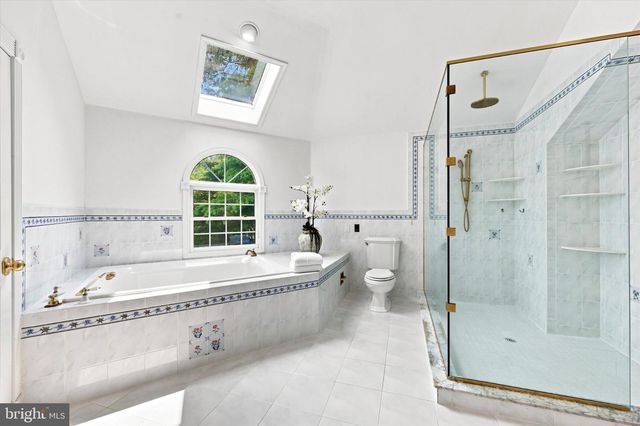 637 HEATHER LN, Bryn Mawr, PA 19010