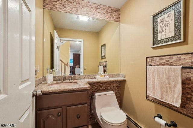 47 Matthew Rd, Wayne Twp., NJ 07470