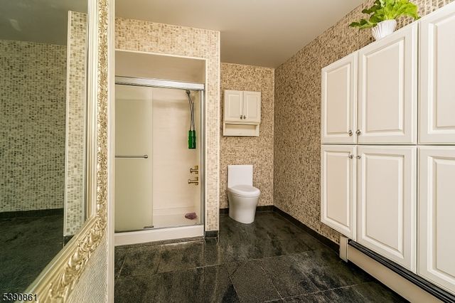 47 Matthew Rd, Wayne Twp., NJ 07470