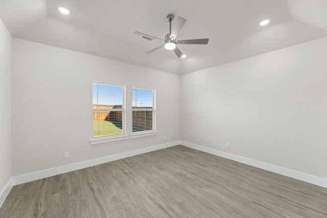 2372 Bell Way, Forney, TX 75126
