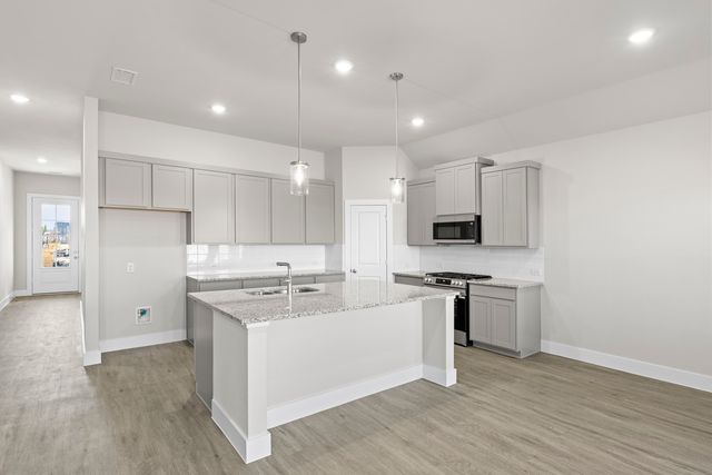 2372 Bell Way, Forney, TX 75126