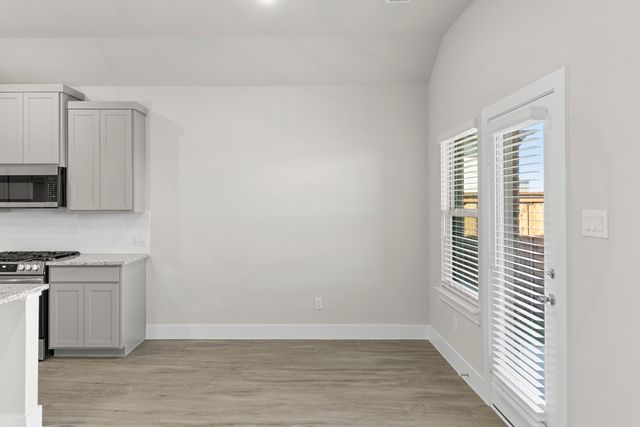 2372 Bell Way, Forney, TX 75126
