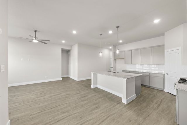 2372 Bell Way, Forney, TX 75126