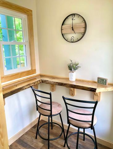 39 Shepard Avenue, Saranac Lake, NY 12983