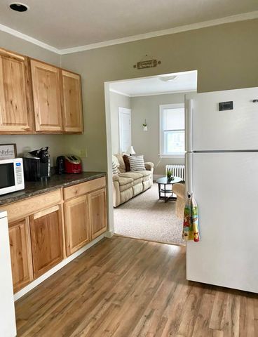 39 Shepard Avenue, Saranac Lake, NY 12983