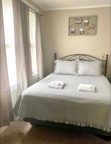 39 Shepard Avenue, Saranac Lake, NY 12983