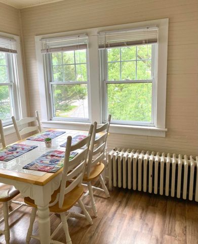 39 Shepard Avenue, Saranac Lake, NY 12983