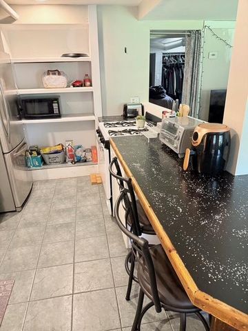 39 Shepard Avenue, Saranac Lake, NY 12983