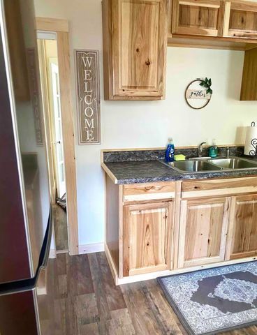 39 Shepard Avenue, Saranac Lake, NY 12983