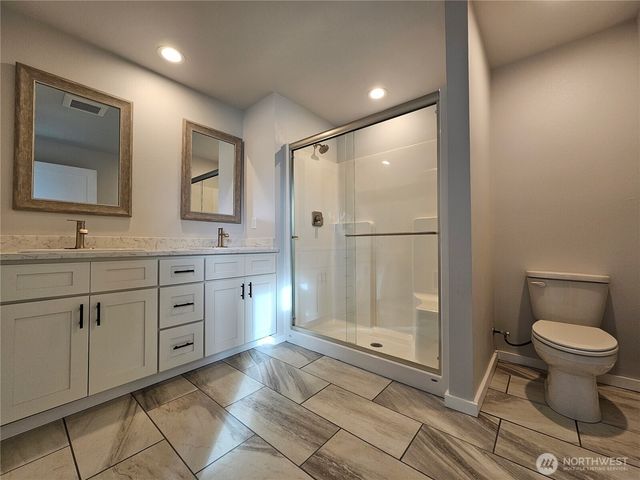 302 W Martin Place, Elma, WA 98541