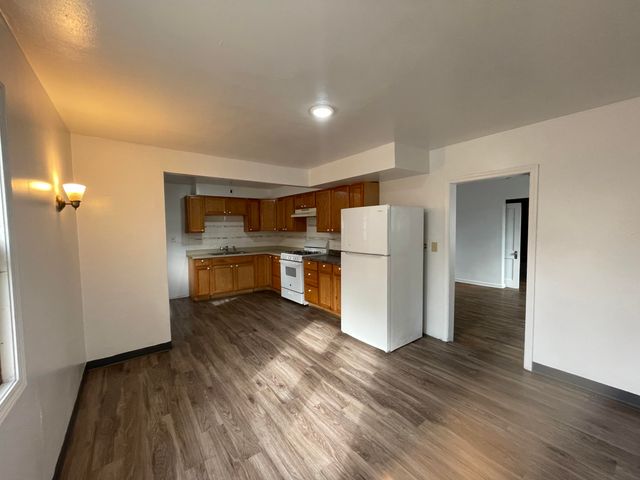 529 Wheaton Avenue, Kalamazoo, MI 49008
