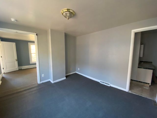 529 Wheaton Avenue, Kalamazoo, MI 49008