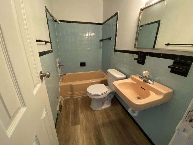 529 Wheaton Avenue, Kalamazoo, MI 49008