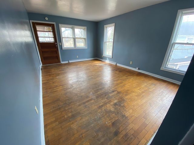 529 Wheaton Avenue, Kalamazoo, MI 49008