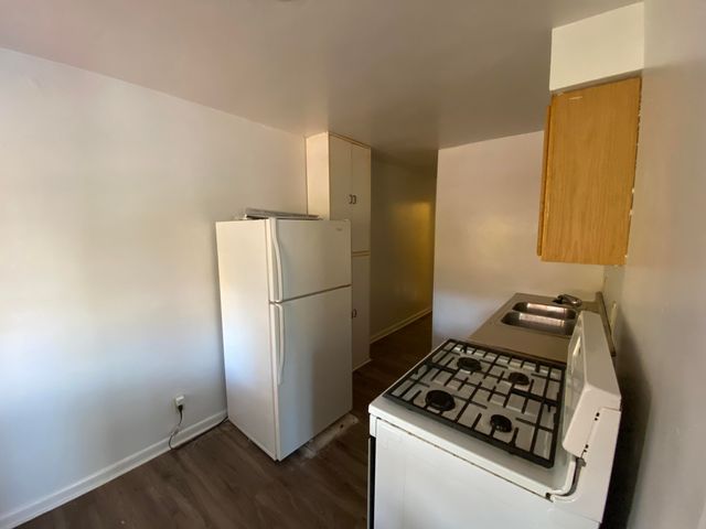 529 Wheaton Avenue, Kalamazoo, MI 49008