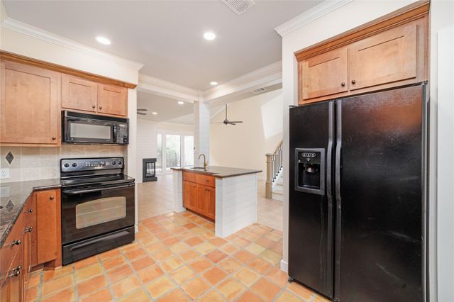 1836 Augusta Drive 4, Houston, TX 77057