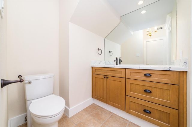 1836 Augusta Drive 4, Houston, TX 77057