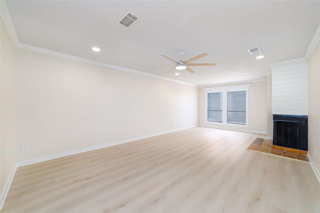 1836 Augusta Drive 4, Houston, TX 77057