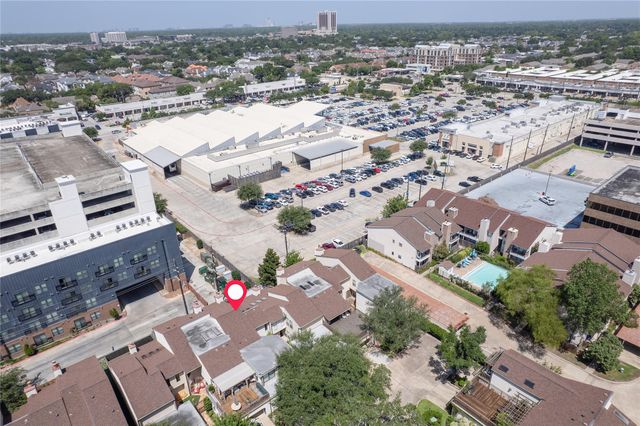 1836 Augusta Drive 4, Houston, TX 77057