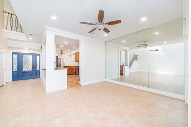 1836 Augusta Drive 4, Houston, TX 77057