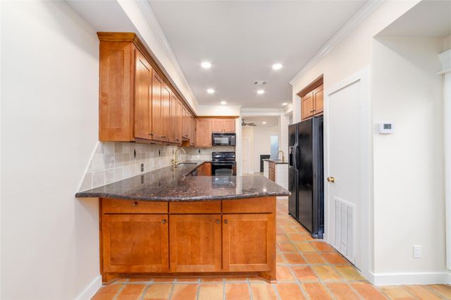1836 Augusta Drive 4, Houston, TX 77057