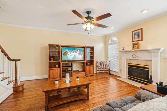 7986 Cotton Street, Harrisburg, NC 28075