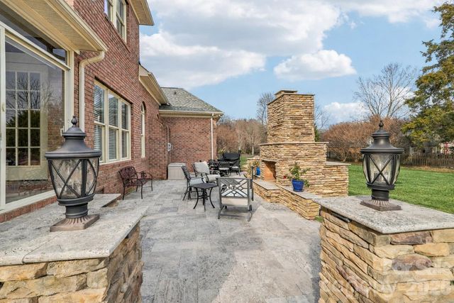 7986 Cotton Street, Harrisburg, NC 28075