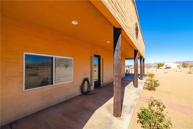 10563 N Garrett Drive, Kingman, AZ 86401