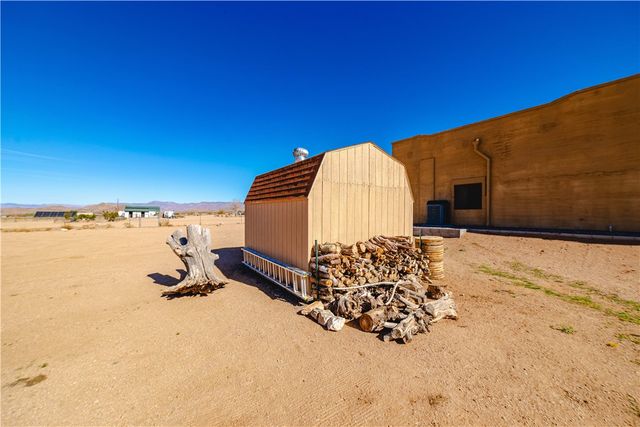 10563 N Garrett Drive, Kingman, AZ 86401