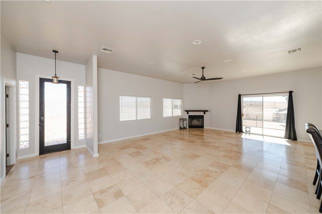 10563 N Garrett Drive, Kingman, AZ 86401