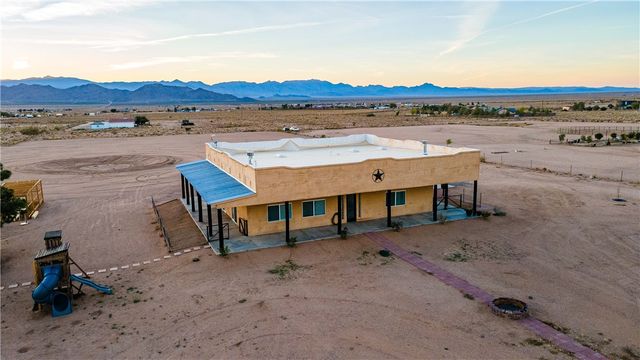 10563 N Garrett Drive, Kingman, AZ 86401