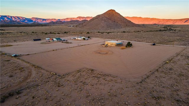 10563 N Garrett Drive, Kingman, AZ 86401