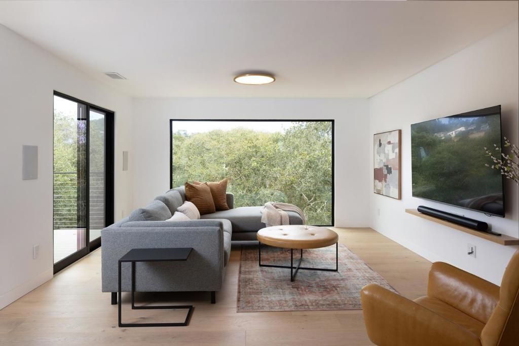 Image 15 of property listing at 25195 Stewart Place, Carmel, CA 93923
