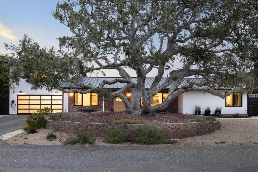Image 2 of property listing at 25195 Stewart Place, Carmel, CA 93923