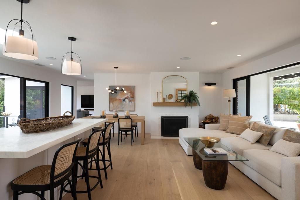 Image 6 of property listing at 25195 Stewart Place, Carmel, CA 93923
