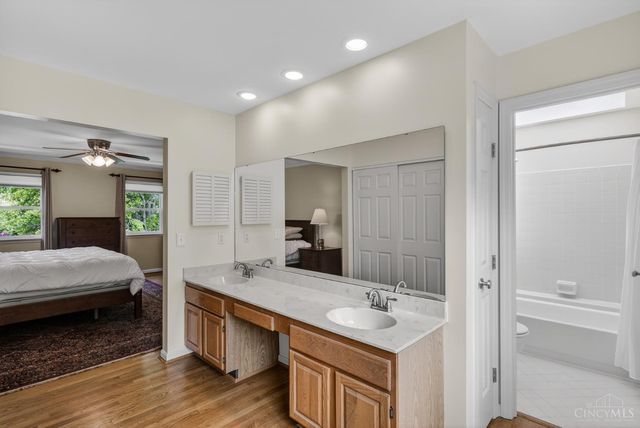 11 Carpenters Run, Blue Ash, OH 45241