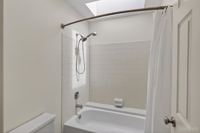 11 Carpenters Run, Blue Ash, OH 45241