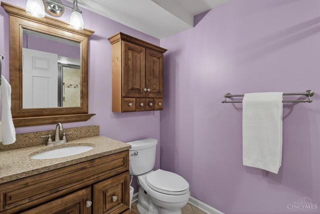 11 Carpenters Run, Blue Ash, OH 45241