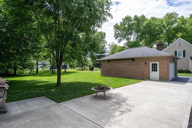 11 Carpenters Run, Blue Ash, OH 45241
