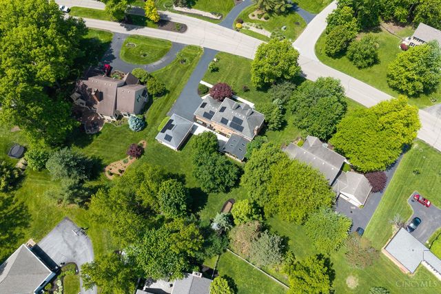 11 Carpenters Run, Blue Ash, OH 45241