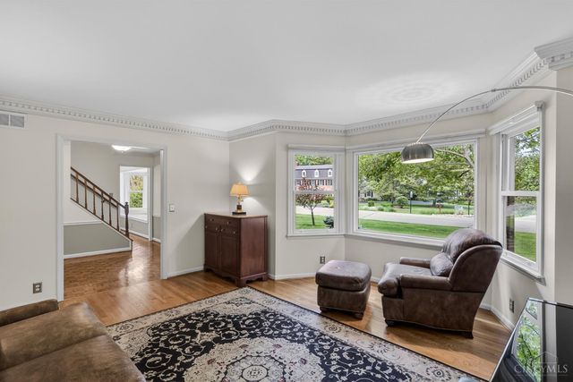 11 Carpenters Run, Blue Ash, OH 45241