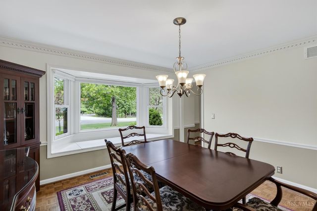 11 Carpenters Run, Blue Ash, OH 45241