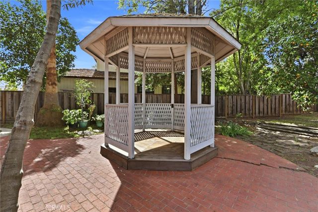 1500 W San Tomas Aquino Road, Campbell, CA 95008