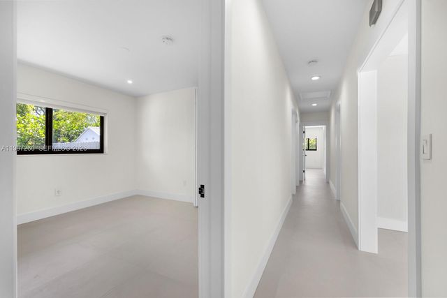 7864 SW 179th Ter, Palmetto Bay, FL 33157