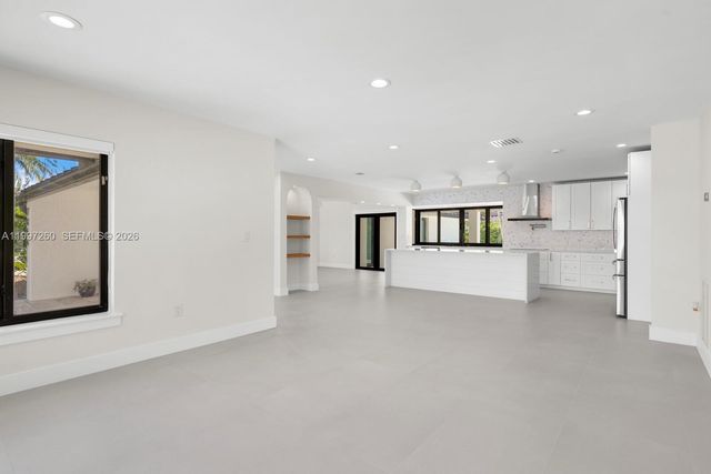 7864 SW 179th Ter, Palmetto Bay, FL 33157