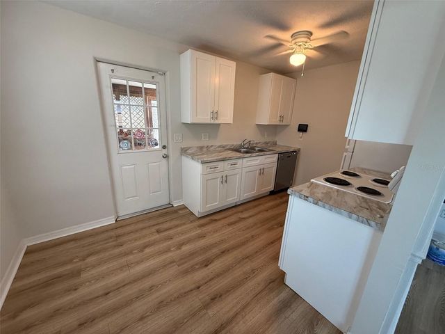 2217 20TH AVENUE W, Bradenton, FL 34205